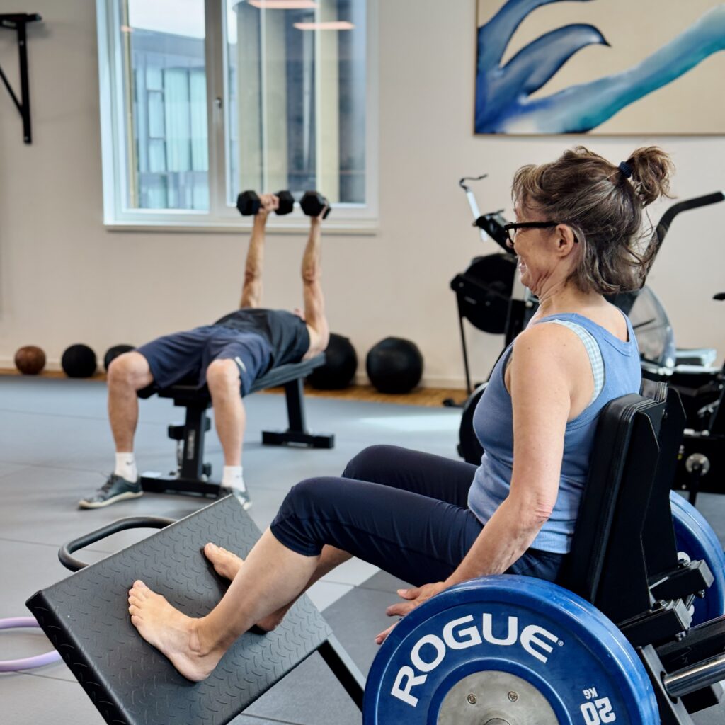 Personal Training Mainz - Fit im Alter, Longevity in Mainz: Kraft und Beweglichkeit in Gonsenheim